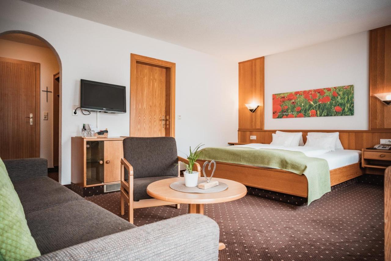 Hotel Garni Romantika Sankt Leonhard im Pitztal Ngoại thất bức ảnh