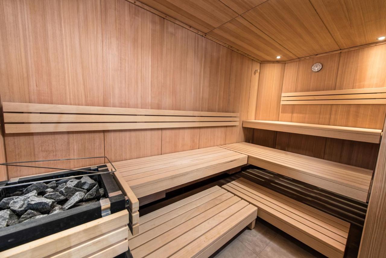 Hotel Garni Romantika Sankt Leonhard im Pitztal Ngoại thất bức ảnh